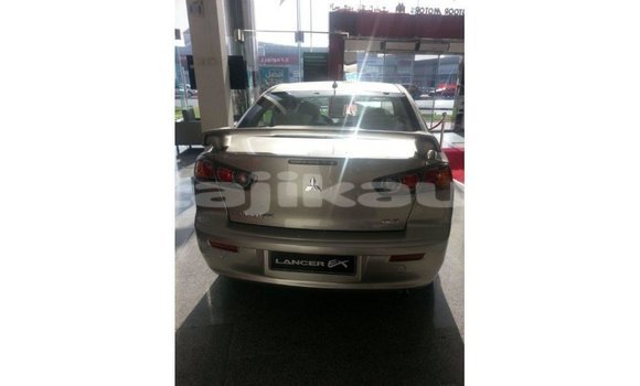 Buy Import Mitsubishi L200 Other Car in Import - Dubai in Dushanbe Buy Import Mitsubishi L200 Other Car in Import - Dubai in Dushanbe