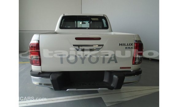 Buy Import Toyota Hilux White Car in Import - Dubai in Dushanbe Buy Import Toyota Hilux White Car in Import - Dubai in Dushanbe