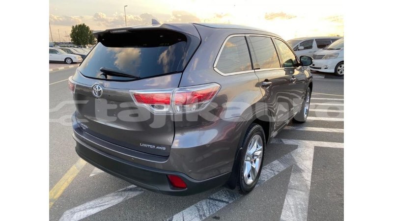 Big with watermark toyota highlander dushanbe import dubai 1691