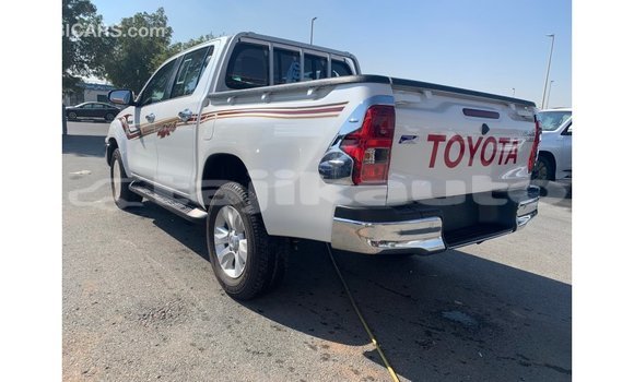 Buy Import Toyota Hilux White Car in Import - Dubai in Dushanbe Buy Import Toyota Hilux White Car in Import - Dubai in Dushanbe