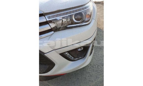 Buy Import Toyota Hilux White Car in Import - Dubai in Dushanbe Buy Import Toyota Hilux White Car in Import - Dubai in Dushanbe