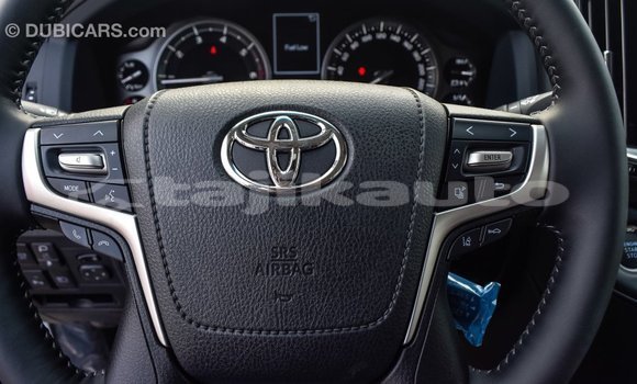 Buy Import Toyota Land Cruiser White Car in Import - Dubai in Dushanbe Buy Import Toyota Land Cruiser White Car in Import - Dubai in Dushanbe