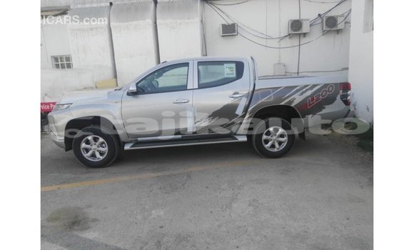 Buy Import Mitsubishi L200 Other Car in Import - Dubai in Dushanbe Buy Import Mitsubishi L200 Other Car in Import - Dubai in Dushanbe