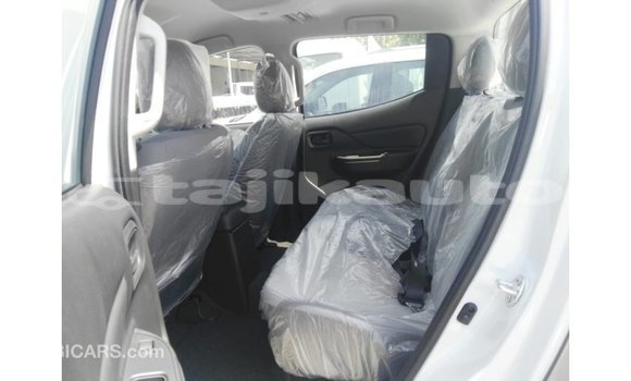 Buy Import Mitsubishi L200 Other Car in Import - Dubai in Dushanbe Buy Import Mitsubishi L200 Other Car in Import - Dubai in Dushanbe