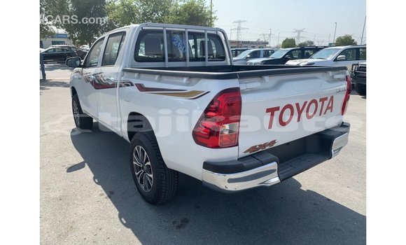 Buy Import Toyota Hilux White Car in Import - Dubai in Dushanbe Buy Import Toyota Hilux White Car in Import - Dubai in Dushanbe