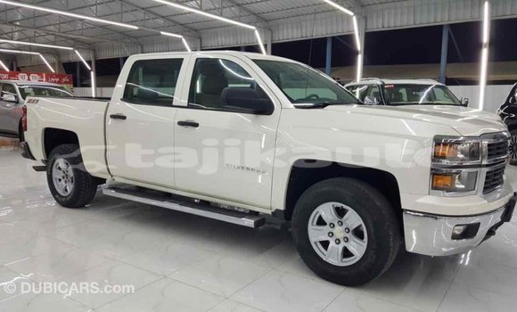 Buy Import Chevrolet Silverado White Car in Import - Dubai in Dushanbe Buy Import Chevrolet Silverado White Car in Import - Dubai in Dushanbe