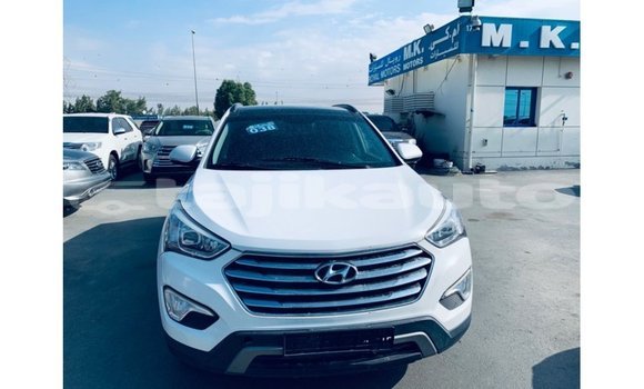 Buy Import Hyundai Santa Fe White Car in Import - Dubai in Dushanbe Buy Import Hyundai Santa Fe White Car in Import - Dubai in Dushanbe