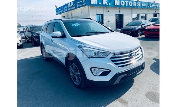 Buy Import Hyundai Santa Fe White Car in Import - Dubai in Dushanbe Buy Import Hyundai Santa Fe White Car in Import - Dubai in Dushanbe