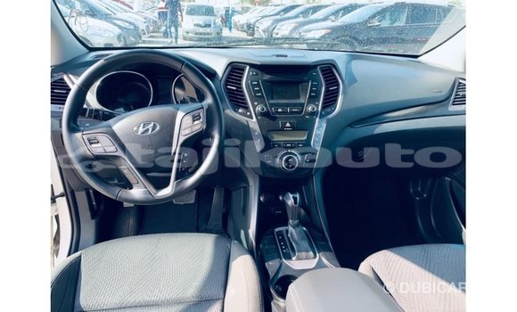 Buy Import Hyundai Santa Fe White Car in Import - Dubai in Dushanbe Buy Import Hyundai Santa Fe White Car in Import - Dubai in Dushanbe