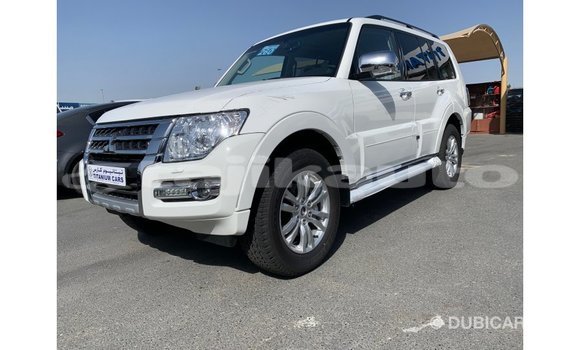 Buy Import Mitsubishi Pajero White Car in Import - Dubai in Dushanbe Buy Import Mitsubishi Pajero White Car in Import - Dubai in Dushanbe