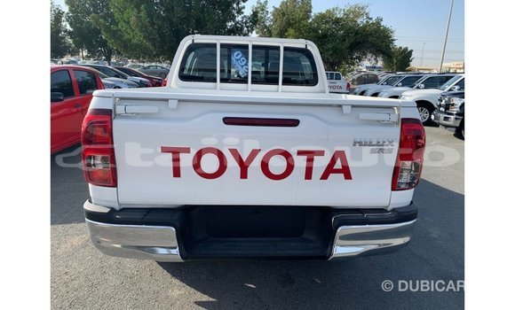 Buy Import Toyota Hilux White Car in Import - Dubai in Dushanbe Buy Import Toyota Hilux White Car in Import - Dubai in Dushanbe
