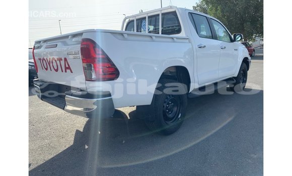 Buy Import Toyota Hilux White Car in Import - Dubai in Dushanbe Buy Import Toyota Hilux White Car in Import - Dubai in Dushanbe