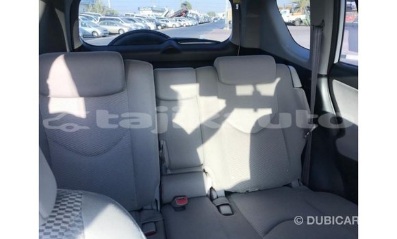 Buy Import Toyota 4Runner White Car in Import - Dubai in Dushanbe Buy Import Toyota 4Runner White Car in Import - Dubai in Dushanbe