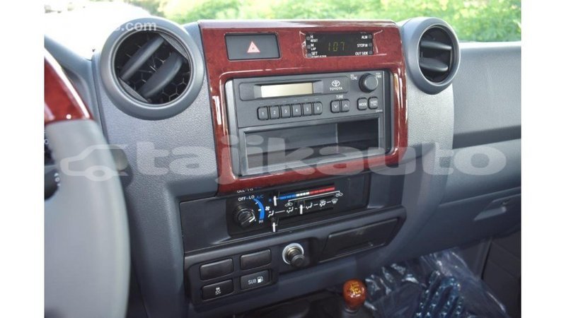 Big with watermark toyota land cruiser dushanbe import dubai 1749