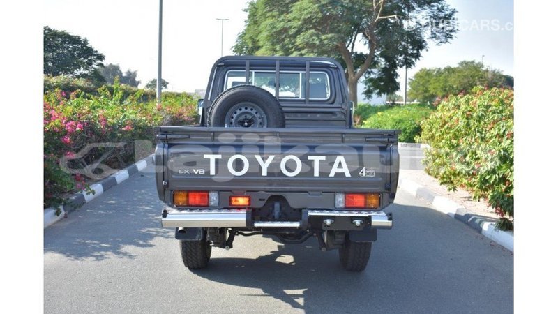 Big with watermark toyota land cruiser dushanbe import dubai 1749