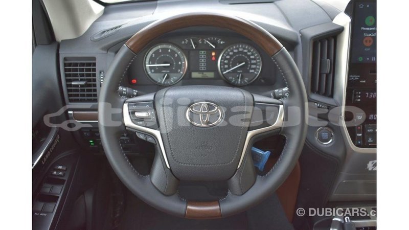 Big with watermark toyota land cruiser dushanbe import dubai 1754