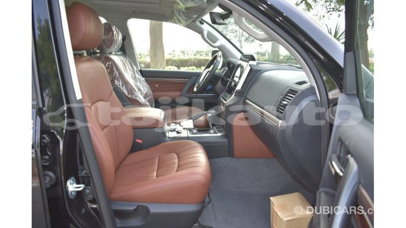Big with watermark toyota land cruiser dushanbe import dubai 1754