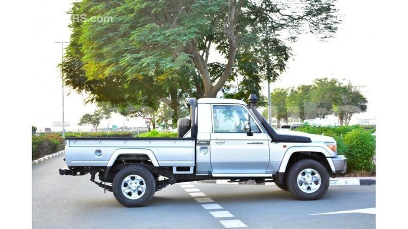 Big with watermark toyota land cruiser dushanbe import dubai 1763