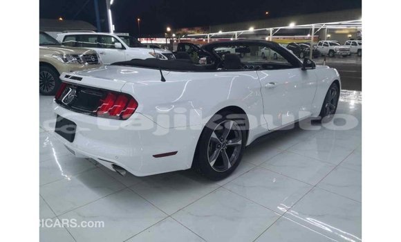Buy Import Ford Mustang White Car in Import - Dubai in Dushanbe Buy Import Ford Mustang White Car in Import - Dubai in Dushanbe