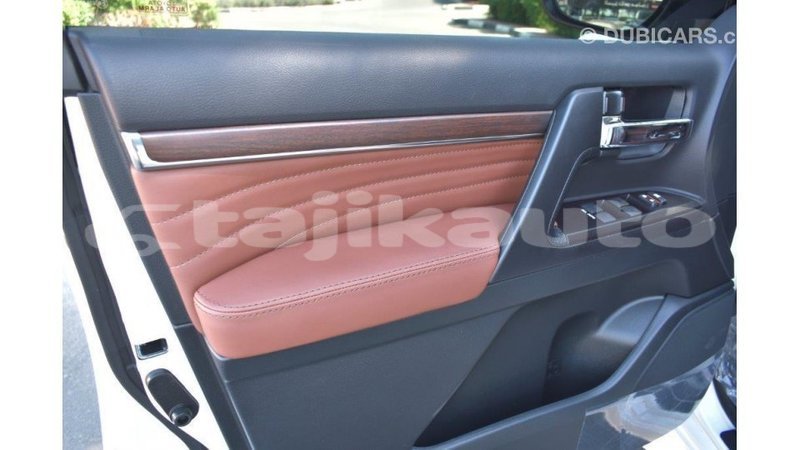 Big with watermark toyota land cruiser dushanbe import dubai 1779