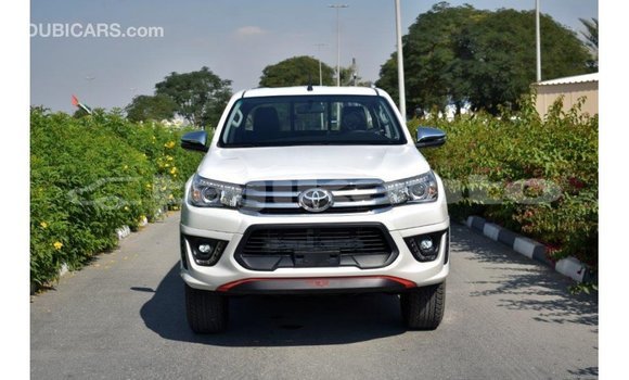 Buy Import Toyota Hilux White Car in Import - Dubai in Dushanbe Buy Import Toyota Hilux White Car in Import - Dubai in Dushanbe