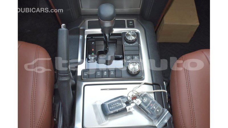 Big with watermark toyota land cruiser dushanbe import dubai 1797