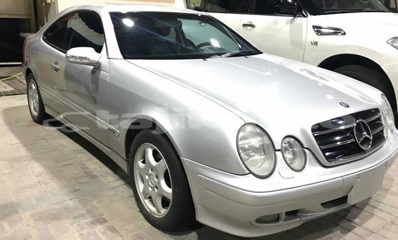 Buy Import Mercedes-Benz 190 (W201) Other Car in Import - Dubai in Dushanbe Buy Import Mercedes-Benz 190 (W201) Other Car in Import - Dubai in Dushanbe