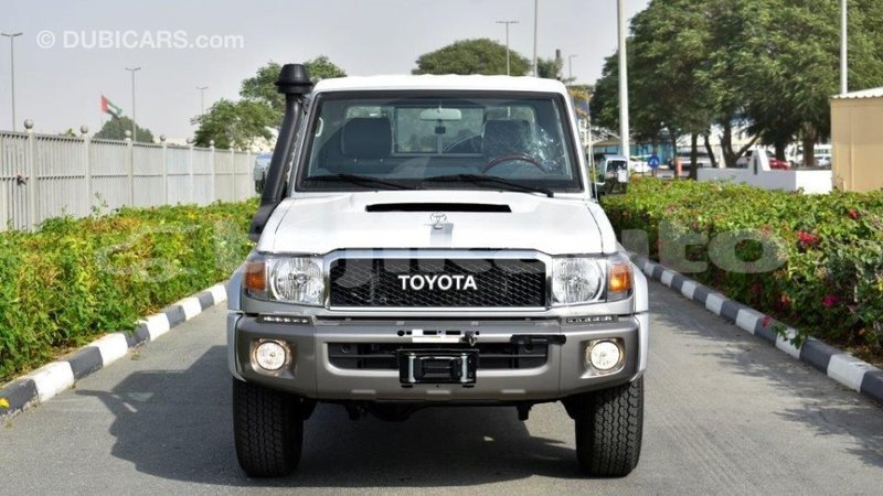 Big with watermark toyota land cruiser dushanbe import dubai 1800