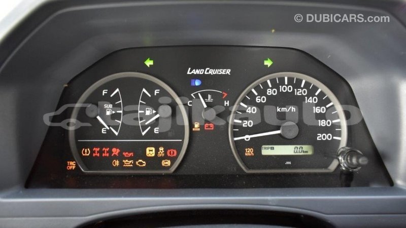 Big with watermark toyota land cruiser dushanbe import dubai 1800