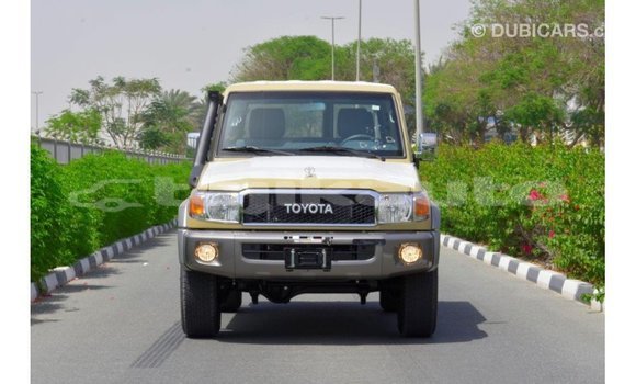 Buy Import Toyota Land Cruiser Beige Car in Import - Dubai in Dushanbe Buy Import Toyota Land Cruiser Beige Car in Import - Dubai in Dushanbe