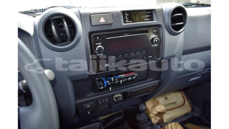 Big with watermark toyota land cruiser dushanbe import dubai 1801