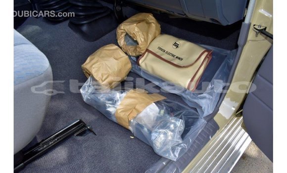 Buy Import Toyota Land Cruiser Beige Car in Import - Dubai in Dushanbe Buy Import Toyota Land Cruiser Beige Car in Import - Dubai in Dushanbe