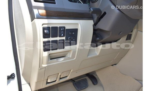 Buy Import Toyota Land Cruiser White Car in Import - Dubai in Dushanbe Buy Import Toyota Land Cruiser White Car in Import - Dubai in Dushanbe