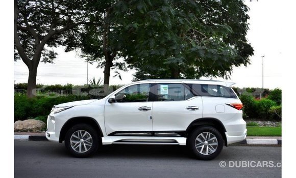Buy Import Toyota Fortuner White Car in Import - Dubai in Dushanbe Buy Import Toyota Fortuner White Car in Import - Dubai in Dushanbe