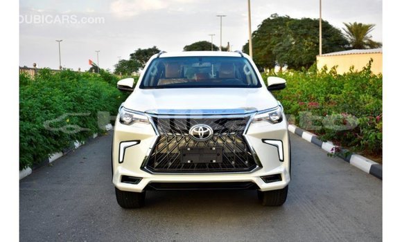 Buy Import Toyota Fortuner White Car in Import - Dubai in Dushanbe Buy Import Toyota Fortuner White Car in Import - Dubai in Dushanbe
