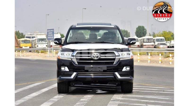Big with watermark toyota land cruiser dushanbe import dubai 1804