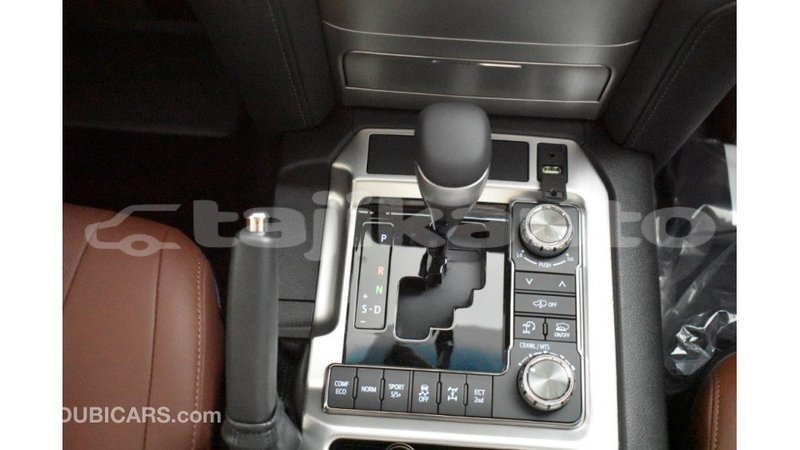 Big with watermark toyota land cruiser dushanbe import dubai 1817