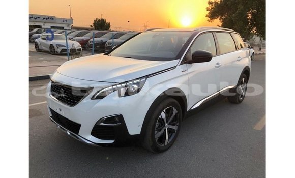 Buy Import Peugeot 5008 White Car in Import - Dubai in Dushanbe