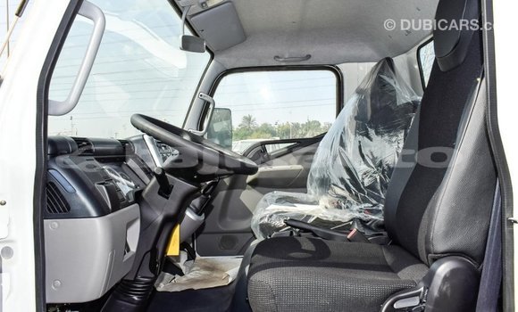 Buy Import Mitsubishi Carisma White Car in Import - Dubai in Dushanbe Buy Import Mitsubishi Carisma White Car in Import - Dubai in Dushanbe