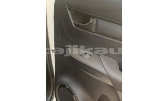 Buy Import Toyota Hilux White Car in Import - Dubai in Dushanbe Buy Import Toyota Hilux White Car in Import - Dubai in Dushanbe