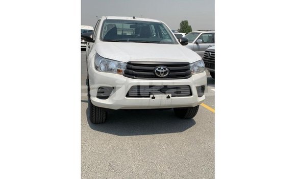 Buy Import Toyota Hilux White Car in Import - Dubai in Dushanbe Buy Import Toyota Hilux White Car in Import - Dubai in Dushanbe