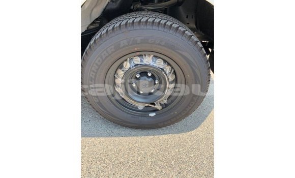 Buy Import Toyota Hilux White Car in Import - Dubai in Dushanbe Buy Import Toyota Hilux White Car in Import - Dubai in Dushanbe