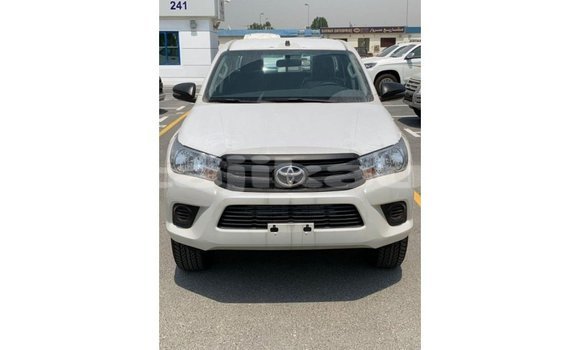 Buy Import Toyota Hilux White Car in Import - Dubai in Dushanbe Buy Import Toyota Hilux White Car in Import - Dubai in Dushanbe