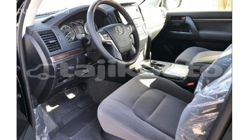 Big with watermark toyota land cruiser dushanbe import dubai 1847