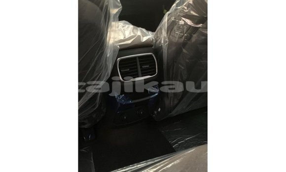 Buy Import Hyundai Santa Fe White Car in Import - Dubai in Dushanbe Buy Import Hyundai Santa Fe White Car in Import - Dubai in Dushanbe