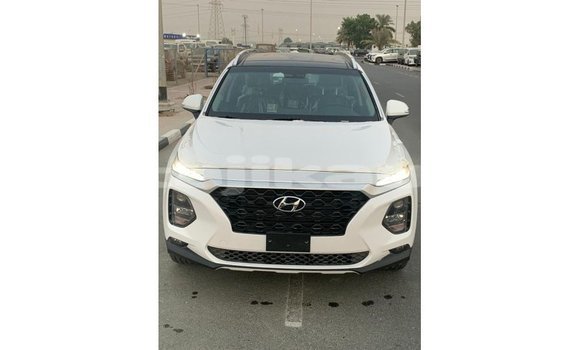 Buy Import Hyundai Santa Fe White Car in Import - Dubai in Dushanbe Buy Import Hyundai Santa Fe White Car in Import - Dubai in Dushanbe