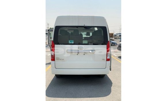 Buy Import Toyota Hiace White Car in Import - Dubai in Dushanbe Buy Import Toyota Hiace White Car in Import - Dubai in Dushanbe