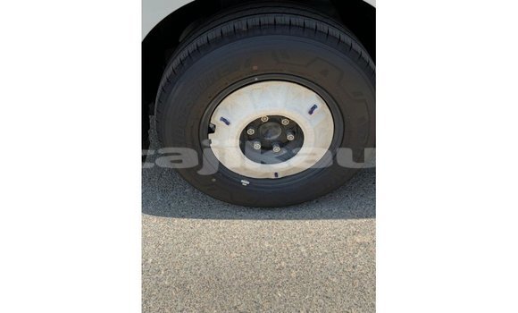 Buy Import Toyota Hiace White Car in Import - Dubai in Dushanbe Buy Import Toyota Hiace White Car in Import - Dubai in Dushanbe