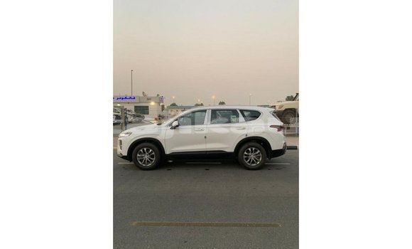 Buy Import Hyundai Santa Fe White Car in Import - Dubai in Dushanbe Buy Import Hyundai Santa Fe White Car in Import - Dubai in Dushanbe