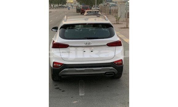 Buy Import Hyundai Santa Fe White Car in Import - Dubai in Dushanbe Buy Import Hyundai Santa Fe White Car in Import - Dubai in Dushanbe